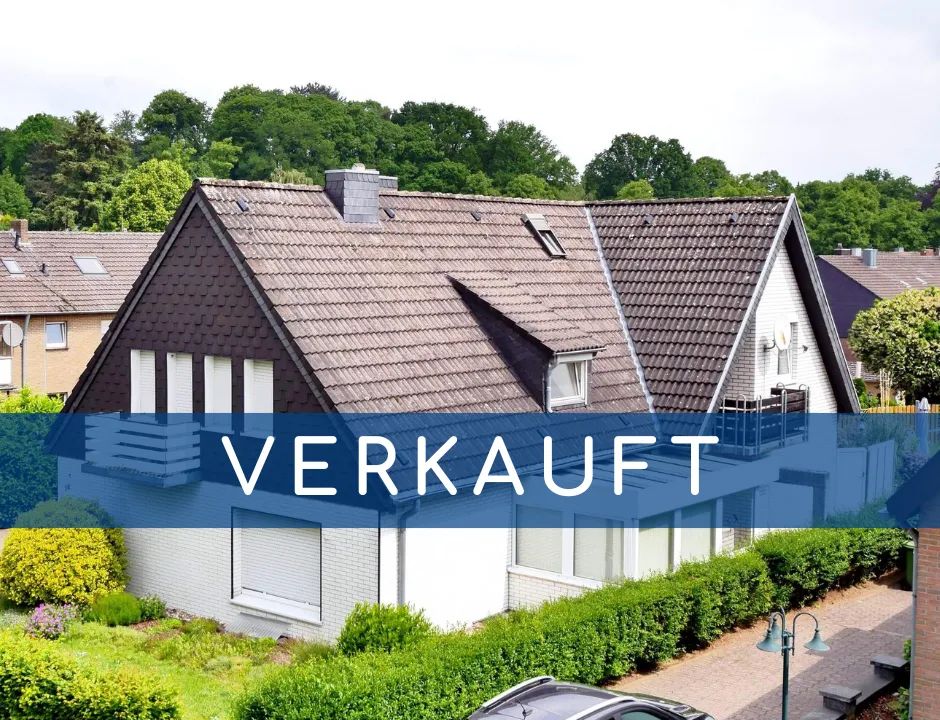 – V E R K A U F T  – Zwei Doppelhaushälften auf schönem, großen Grundstück in Kleve-Materborn